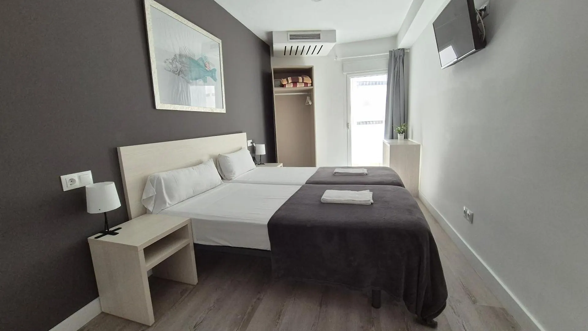Hostal Albergue Elegance Diana Puerto de Alcúdia España